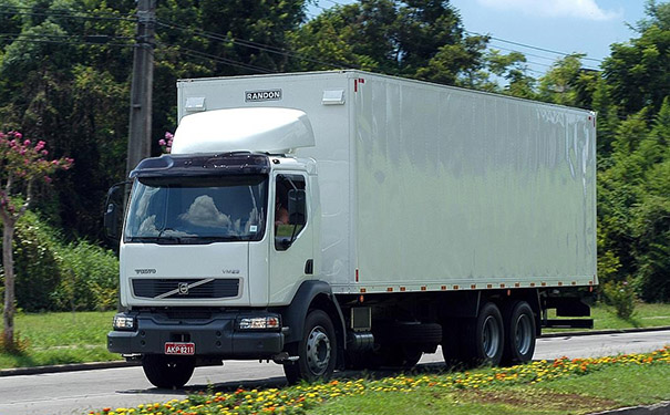 廣州到那曲專線運(yùn)輸車(chē)隊(duì)